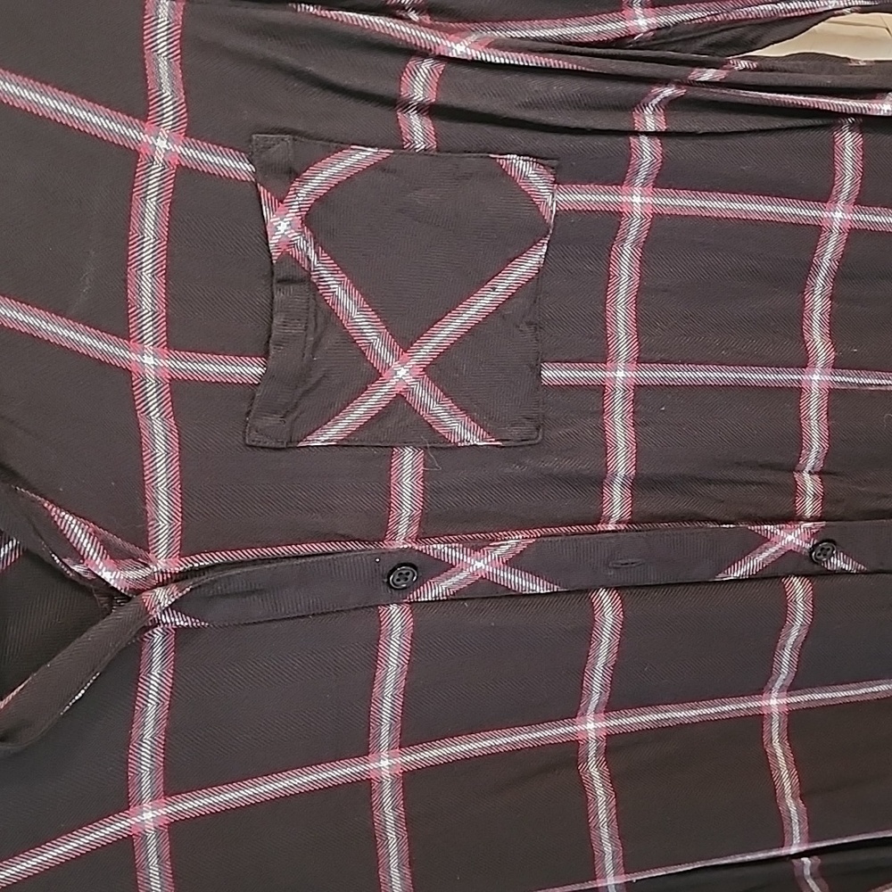Button down flannel - Picture 4 of 5